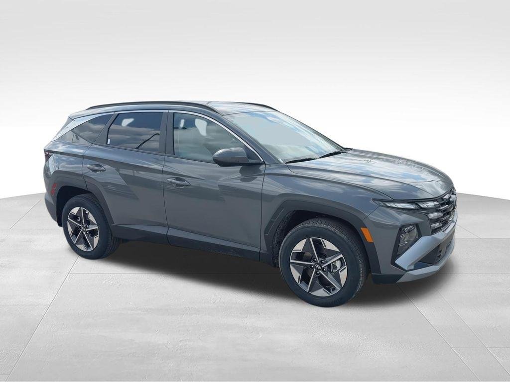 New 2026 Gray Hyundai SEL AWD image 2