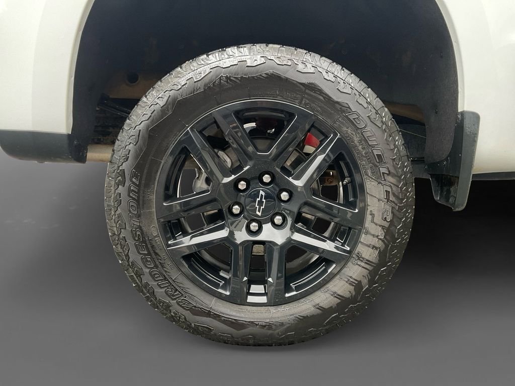 Used 2025 White Chevrolet LT Trail Boss image 10