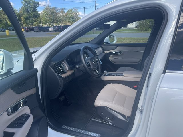 Used 2026 White Volvo Plus image 7