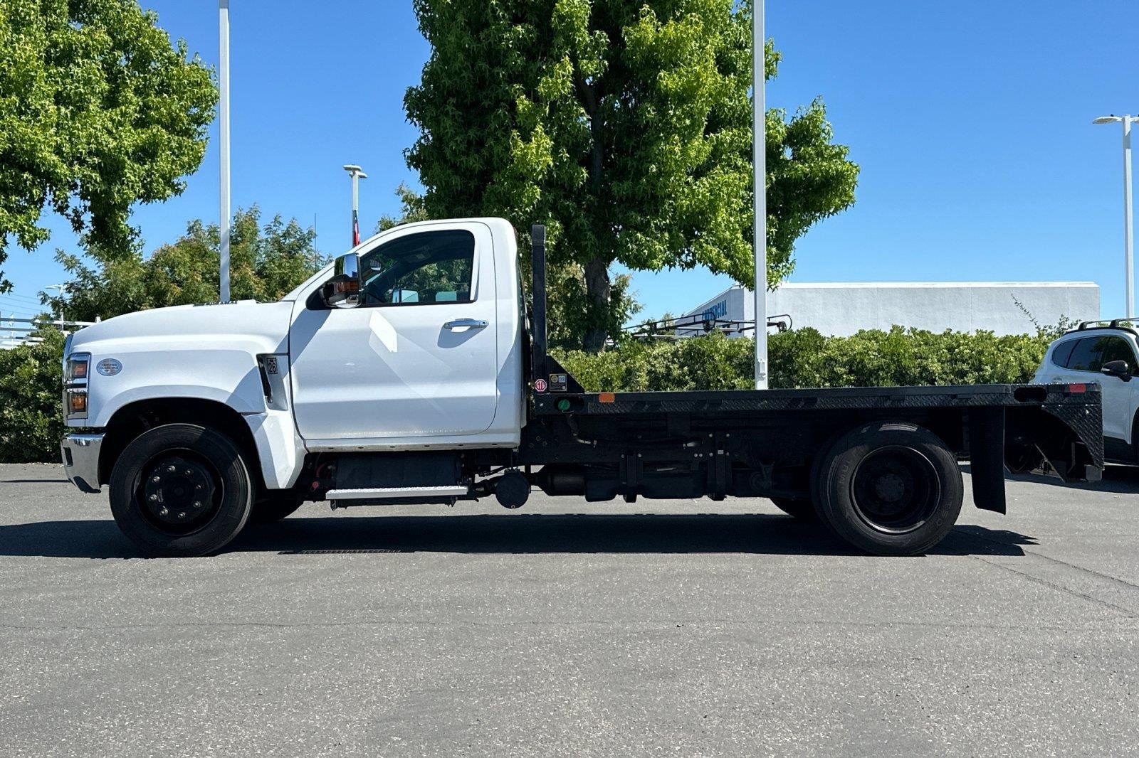 Used 2024 Summit White Chevrolet Work Truck image 7
