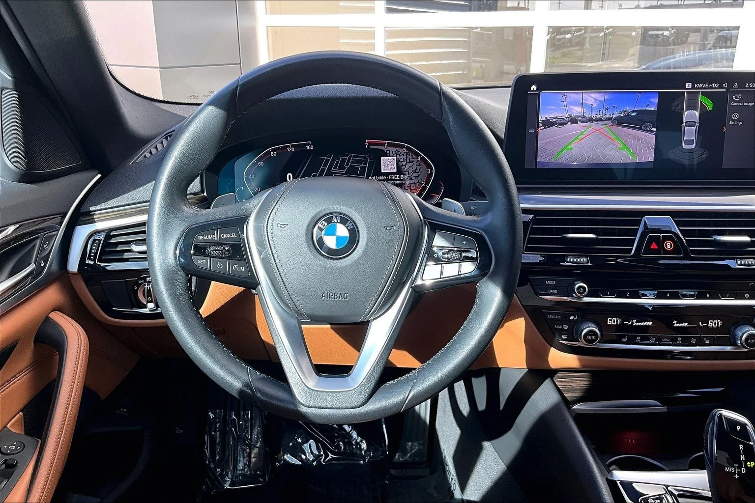 Used 2023 Black BMW 530i image 5