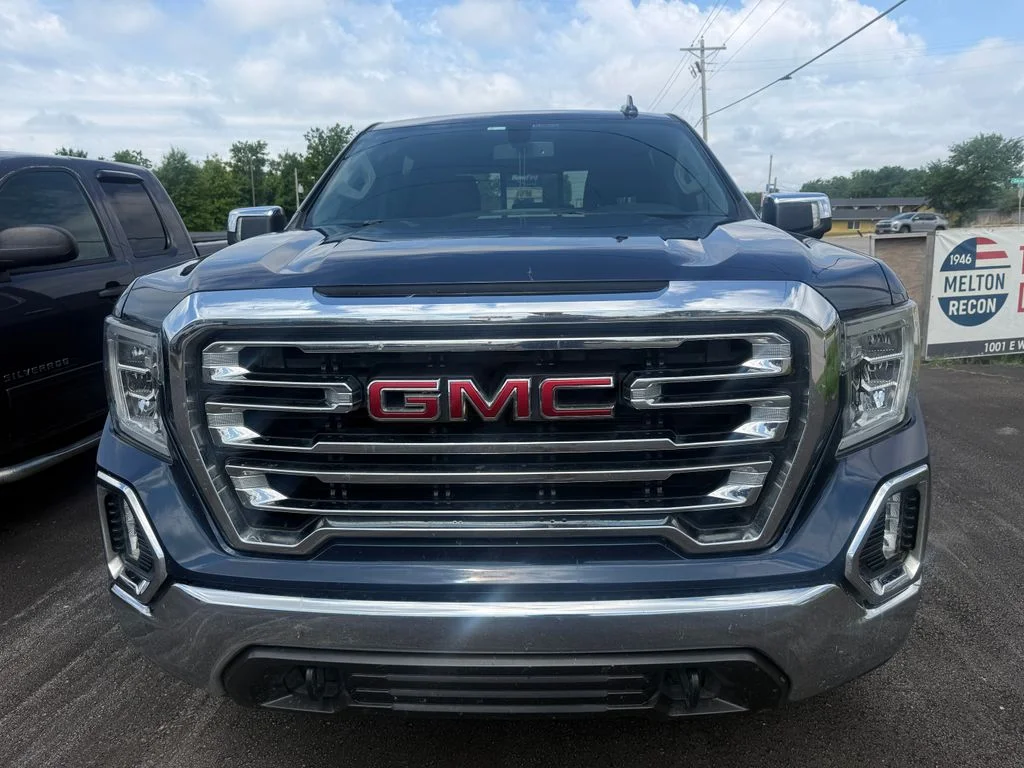 Used 2019 Blue GMC SLT image 3
