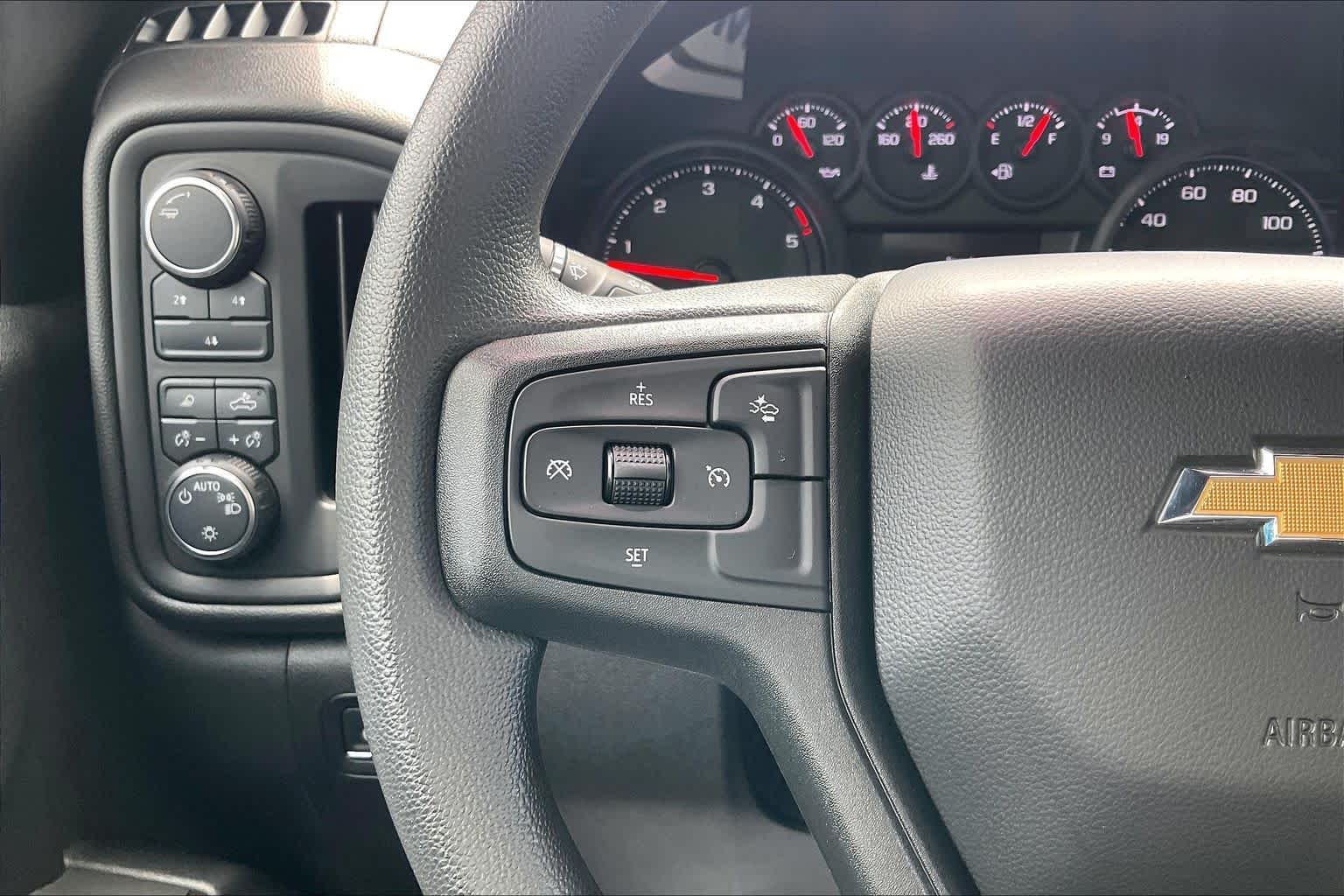 Used 2025 Black Chevrolet Custom image 23
