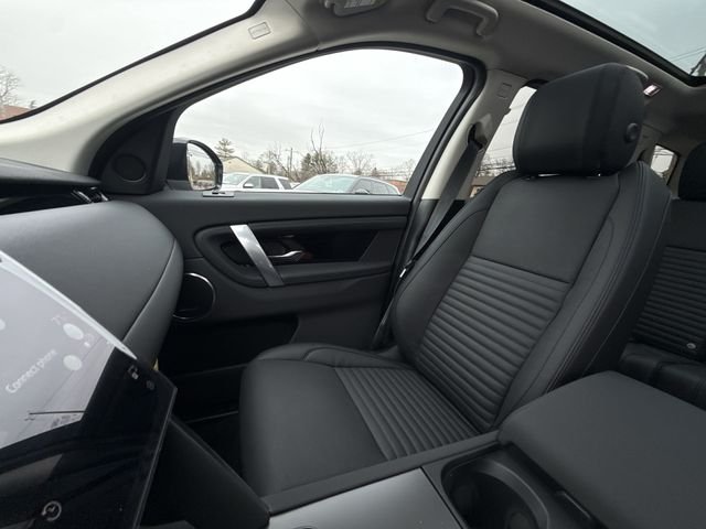 New 2025 Fuji White Land Rover S image 3