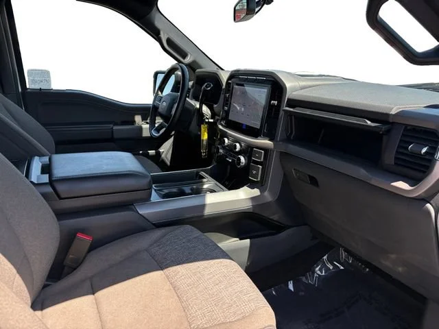 Used 2024 White Ford XLT image 20