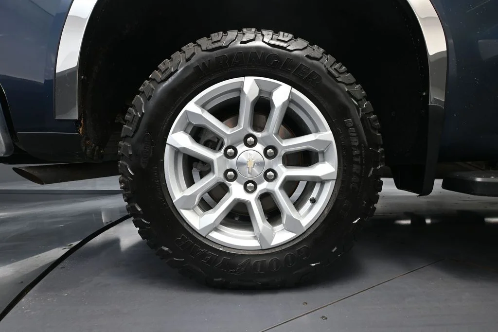 2022 Chevrolet Silverado 1500 LT - Photo 17