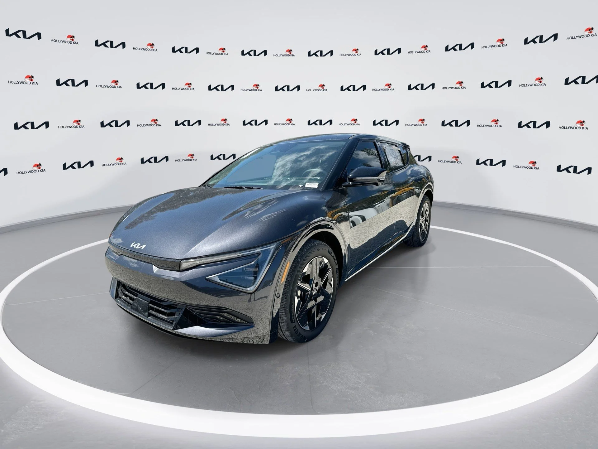 New 2025 Panthera Metal Kia Wind RWD image 4