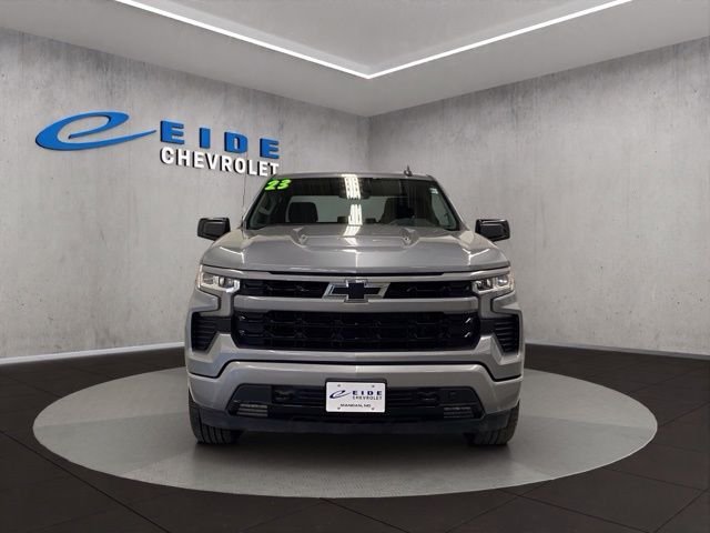 Used 2023 Gray Chevrolet RST image 9