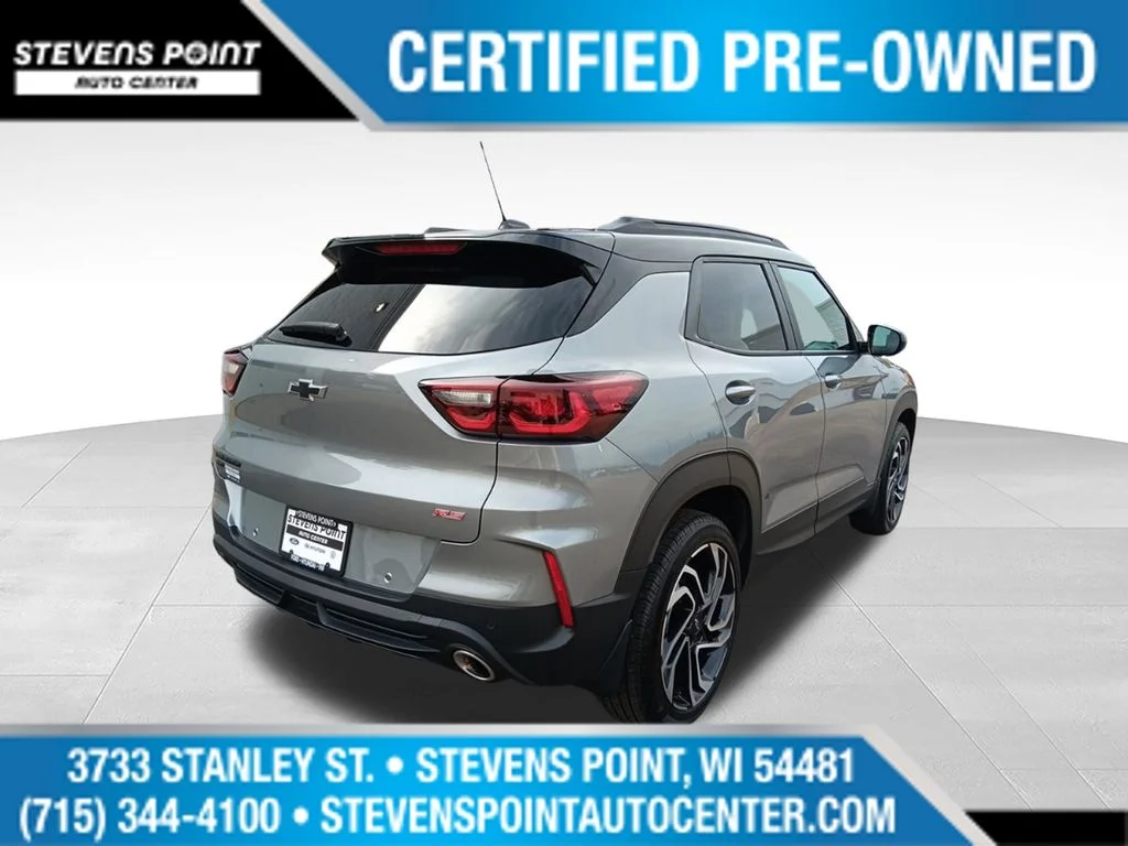 Used 2025 Sterling Gray Metallic Chevrolet RS image 10