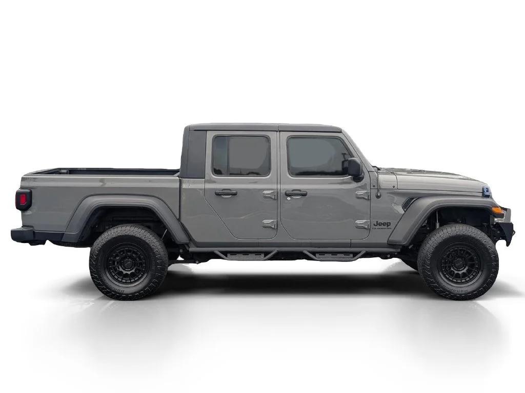 Used 2021 Sting-gray Clea Jeep Sport image 6