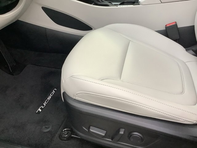 Certified Used 2024 Black Pearl Hyundai SEL image 16