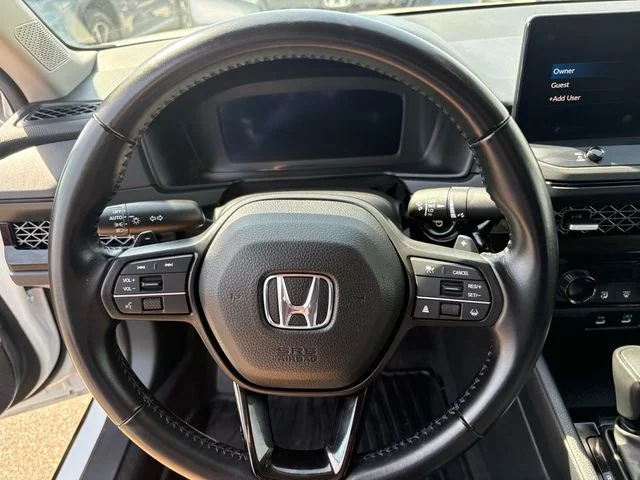 Certified Used 2023 Platinum White Pearl Honda EX-L image 9