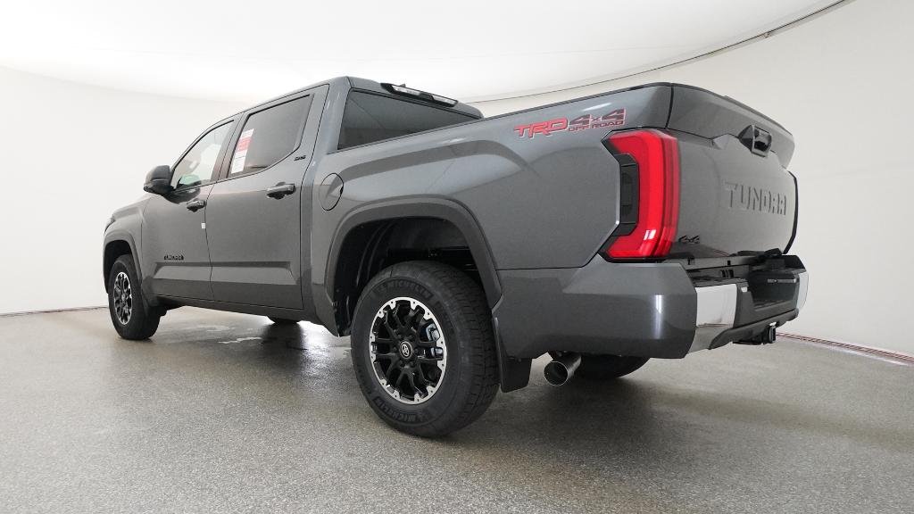 New 2026 Magnetic Gray Meta Toyota SR5 image 18