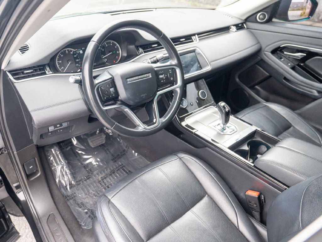 Used 2022 Black Land Rover S image 13