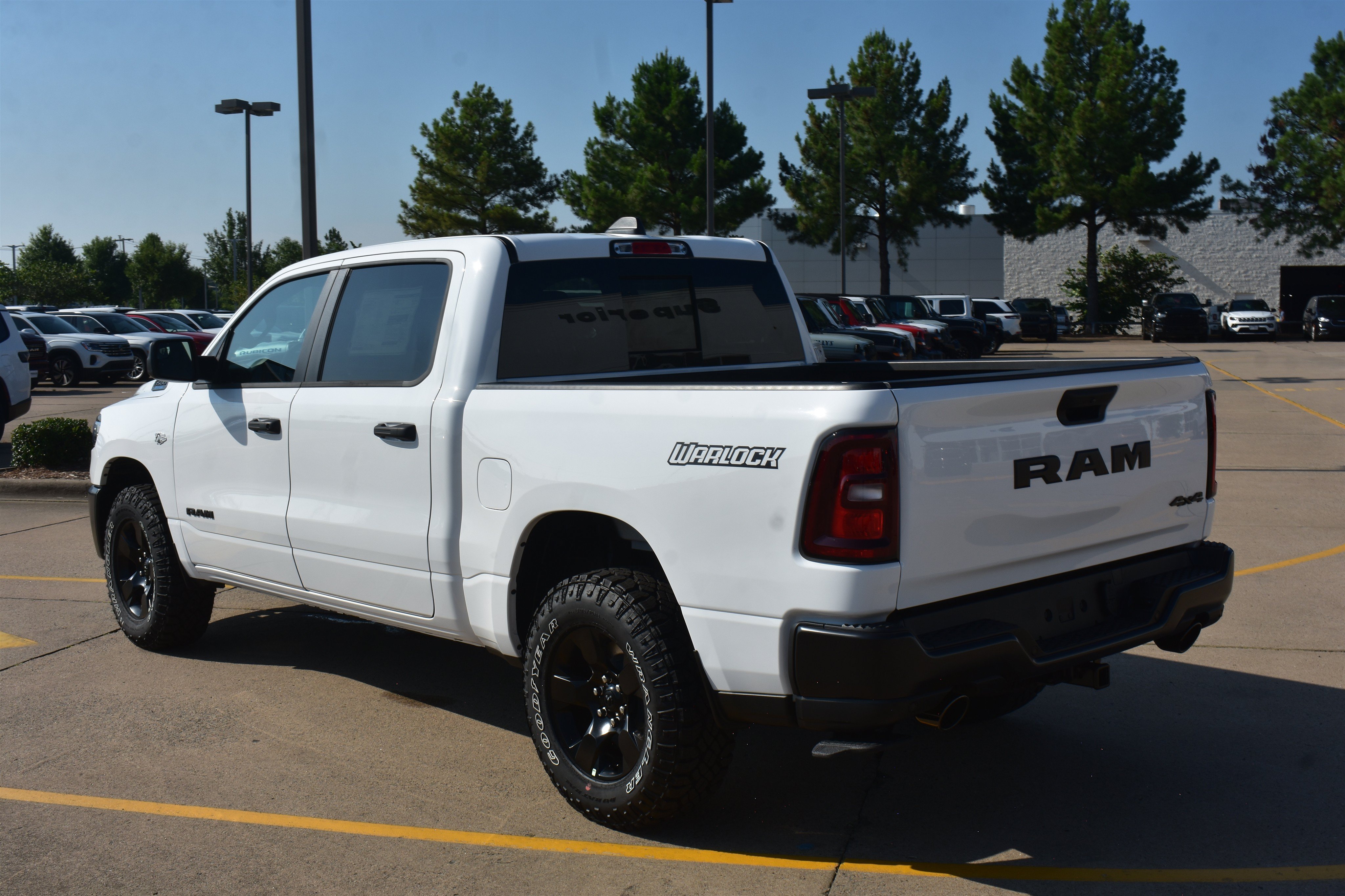 New 2026 Bright White Clear-Coat Exterior Paint RAM Warlock image 8