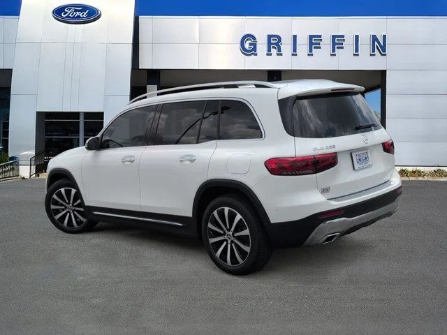 Used 2021  Mercedes-Benz GLB 250 image 9