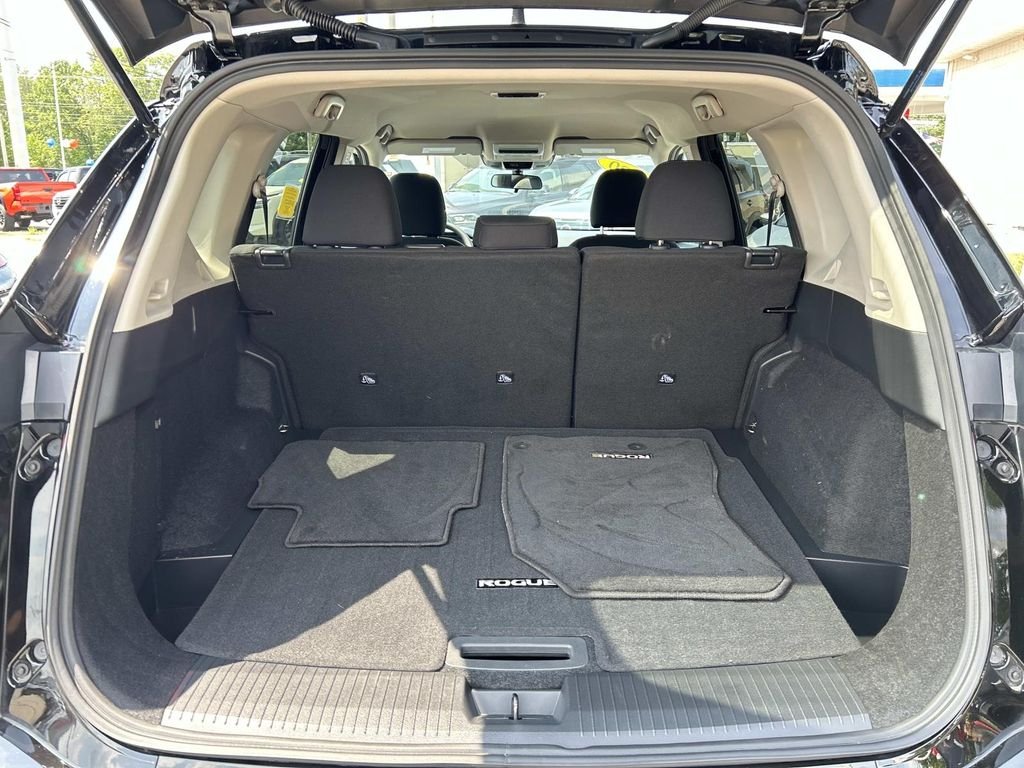 Used 2026 Black Nissan S image 11