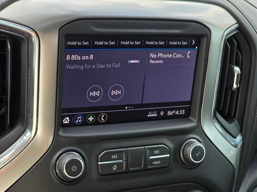 Used 2021 SHADOW GRAY METALLIC Chevrolet RST image 19
