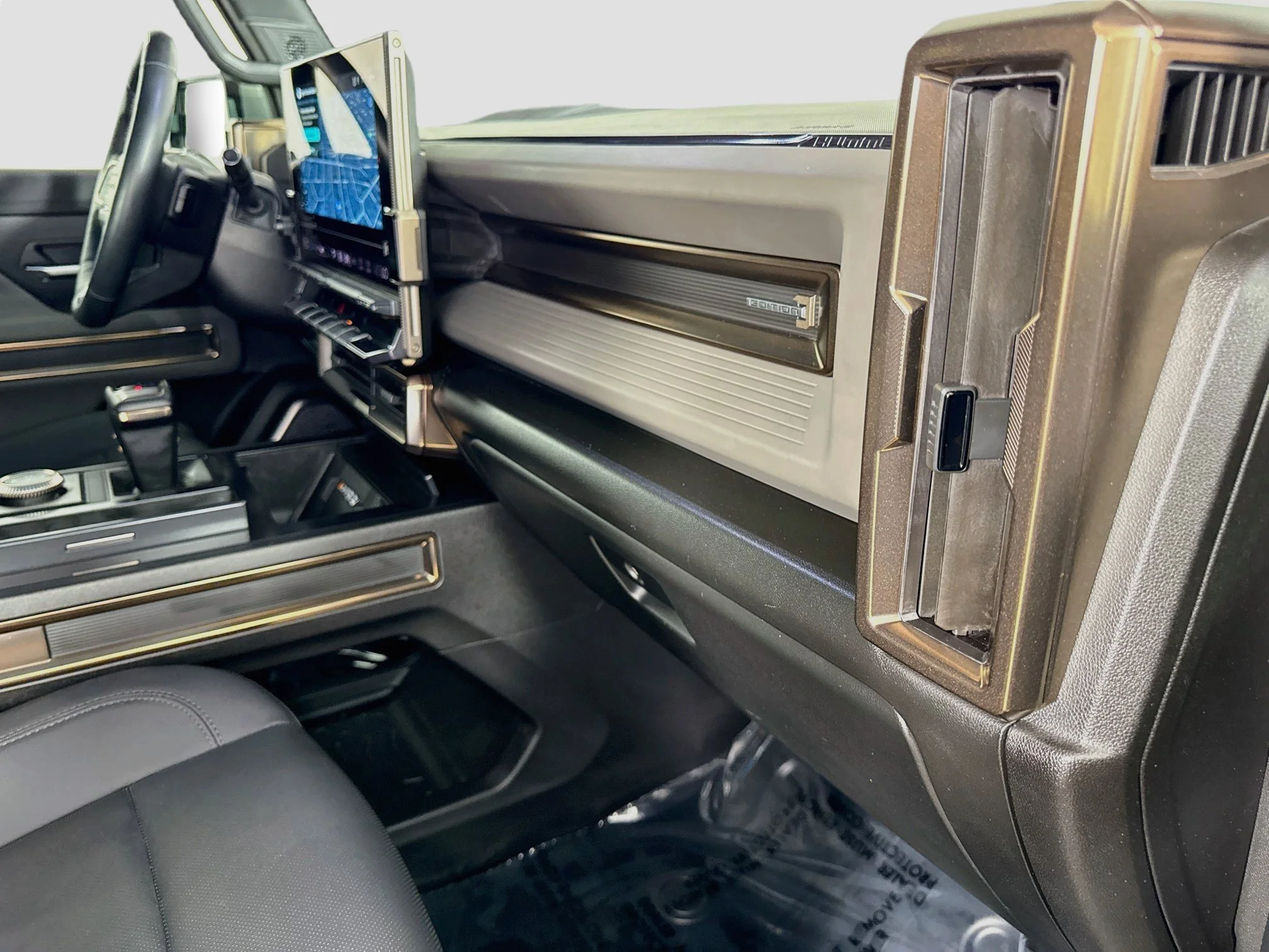 Used 2024 Moonshot Green Matte GMC 3X image 32