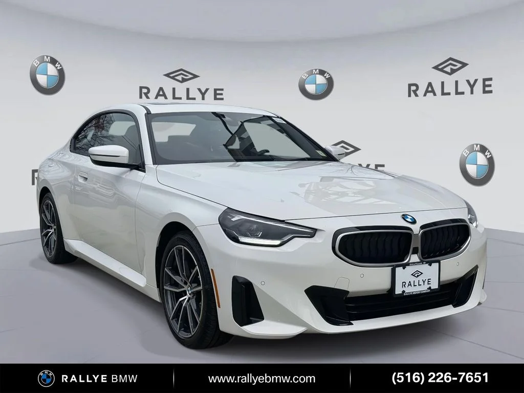 2025 BMW 2 Series 230i xDrive Coupe's photo
