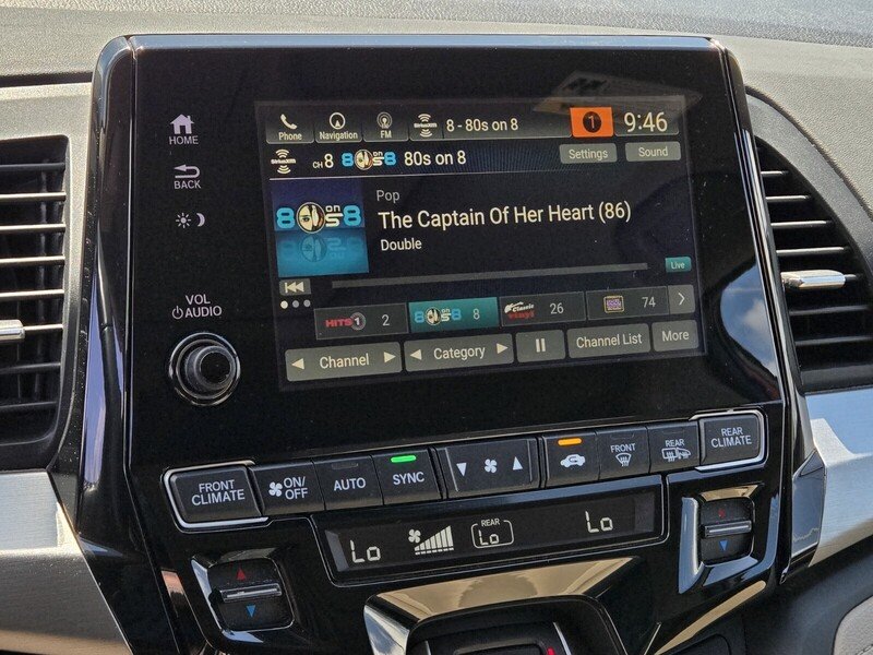 Used 2018 Deep Scarlet Pearl Honda EX-L AUTO image 18
