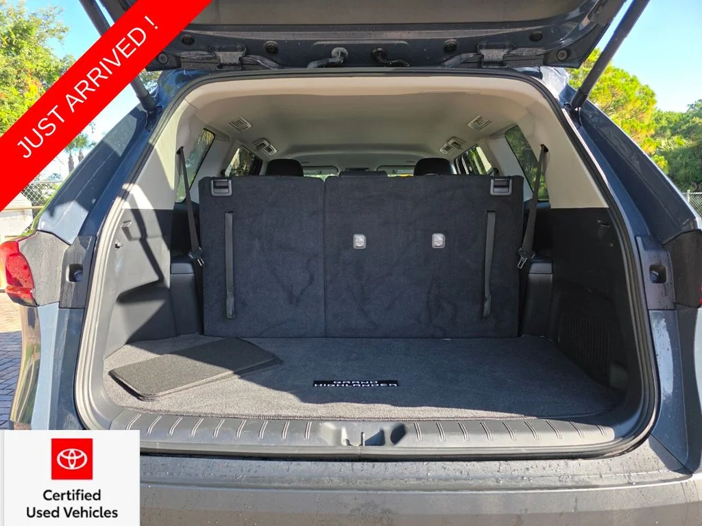 Certified Used 2024 White Toyota XLE image 20