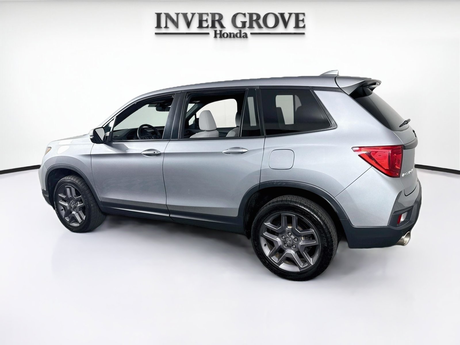 Used 2022 Lunar Silver Metallic Honda EX-L image 7