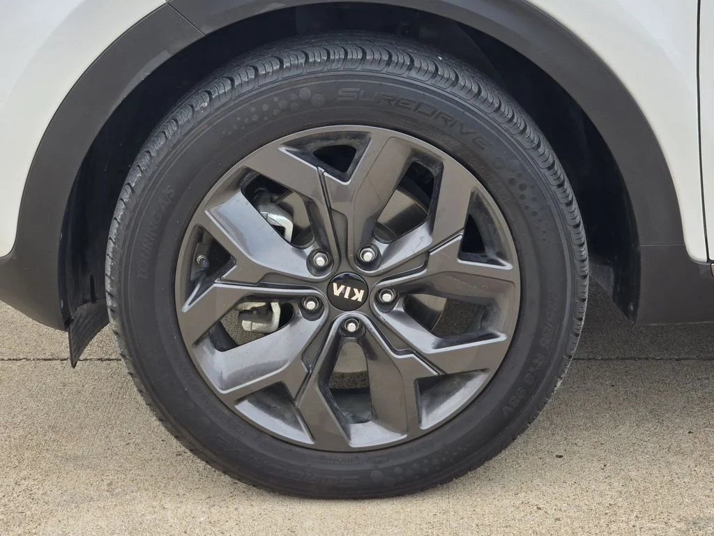 2021 Kia Sportage S - Photo 14