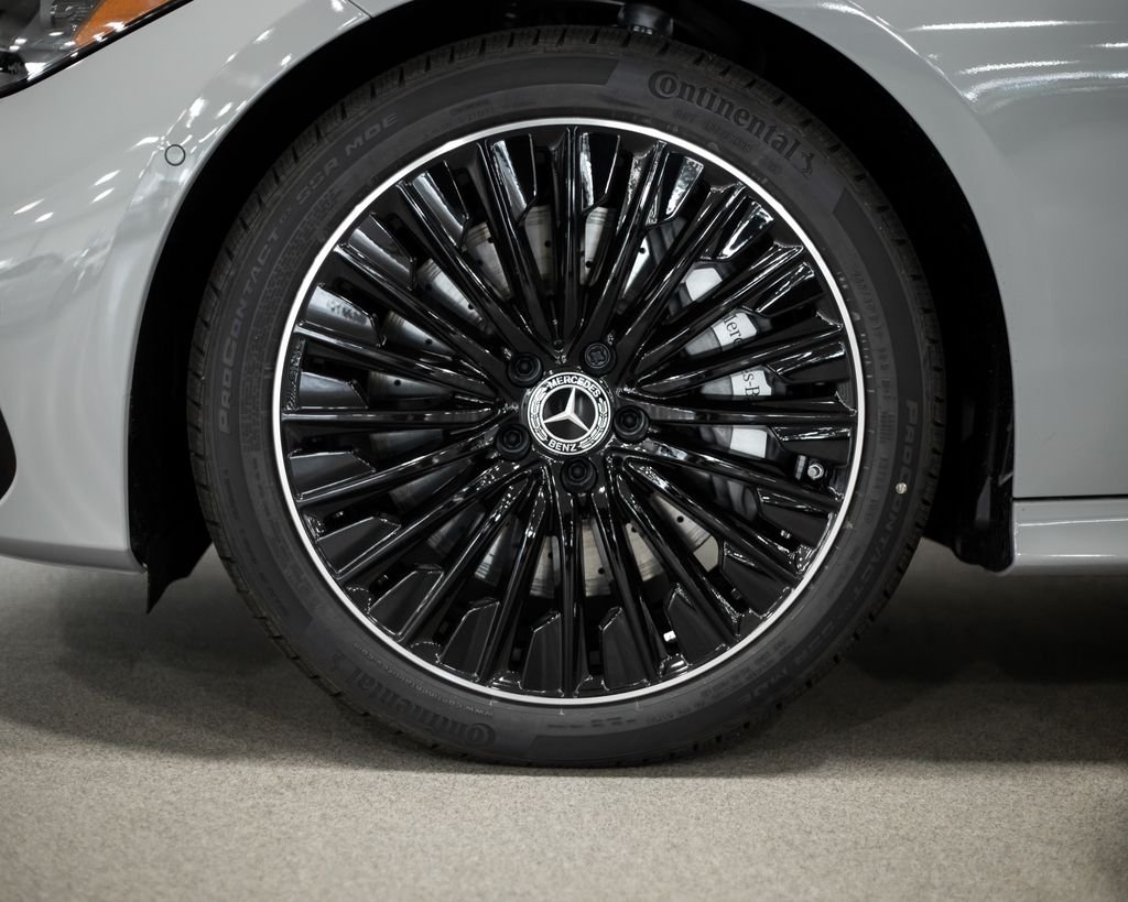 New 2026 MANUFAKTUR Alpine Grey Mercedes-Benz CLE 450 image 4