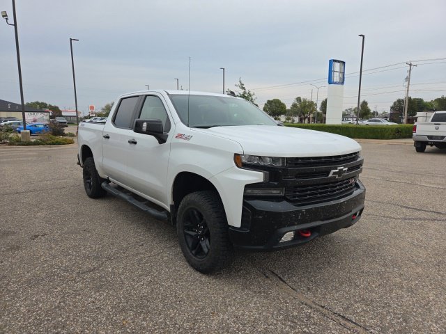 Used 2020 White Chevrolet LT Trail Boss image 3