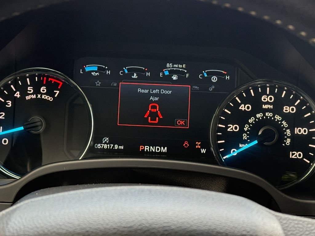 Used 2019 Blue Ford Lariat image 14
