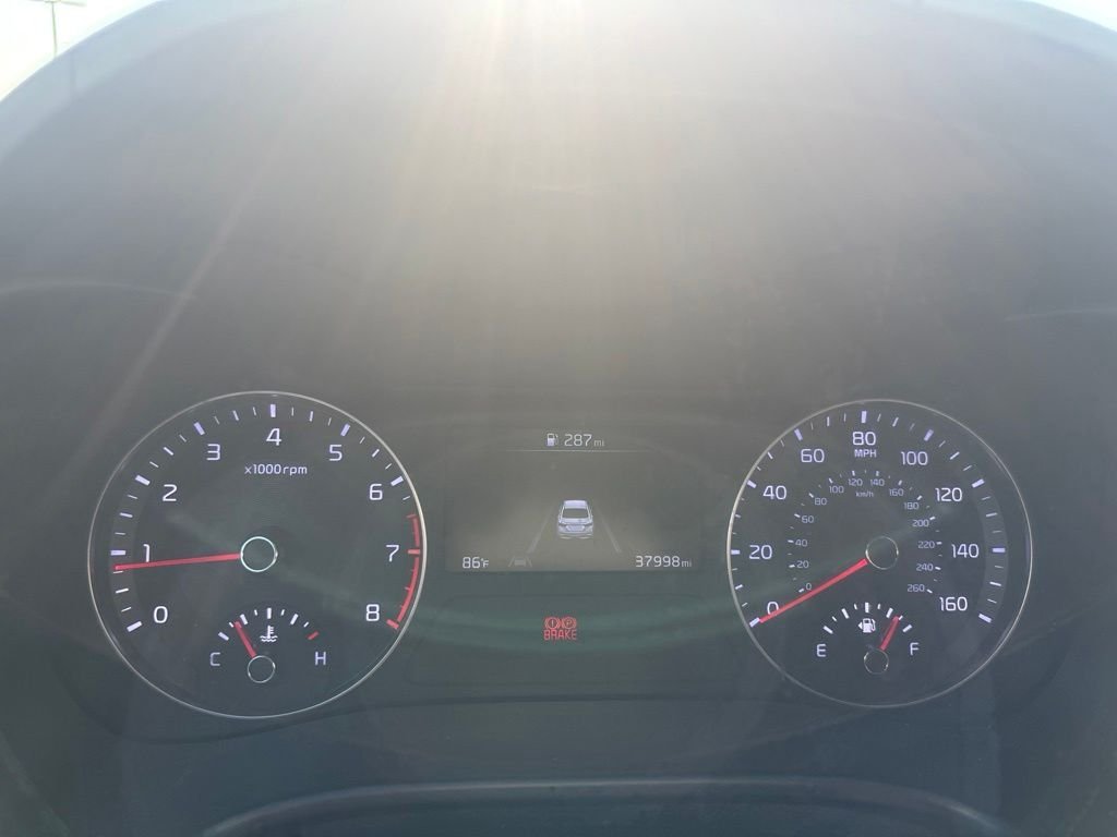 Certified Used 2023 White Kia GT image 7