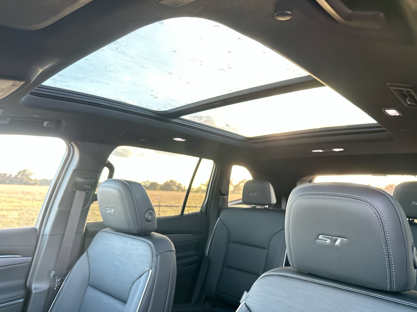 2026 Buick Enclave Sport Touring - Photo 21