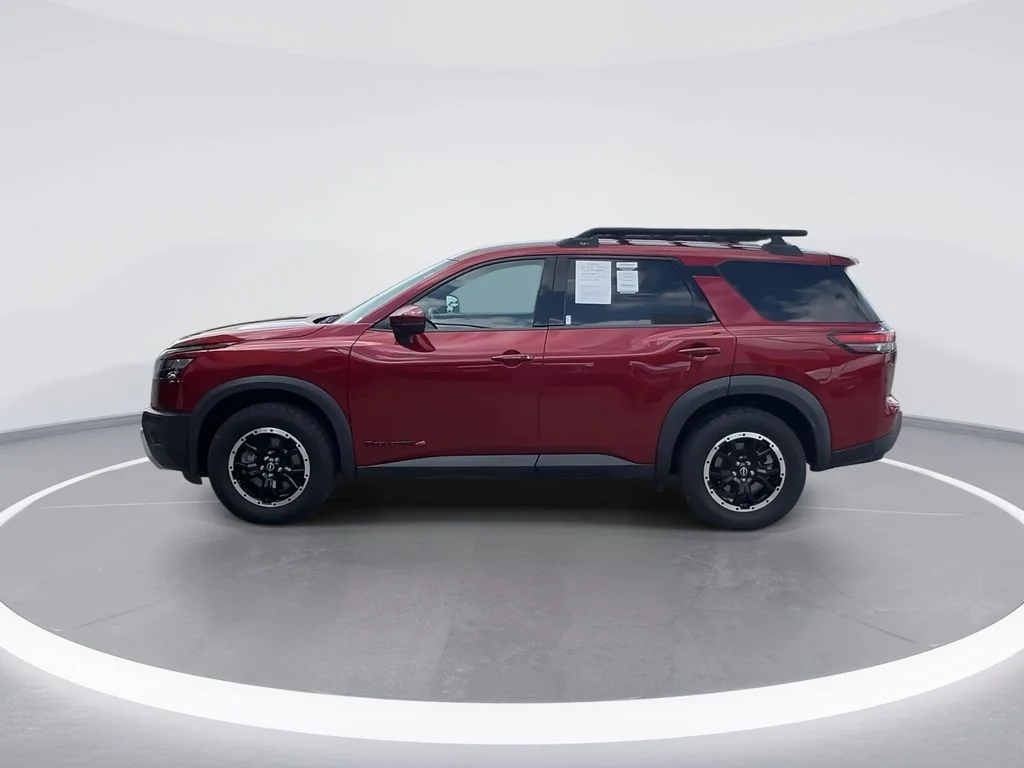 Used 2023 Red Nissan Rock Creek image 5