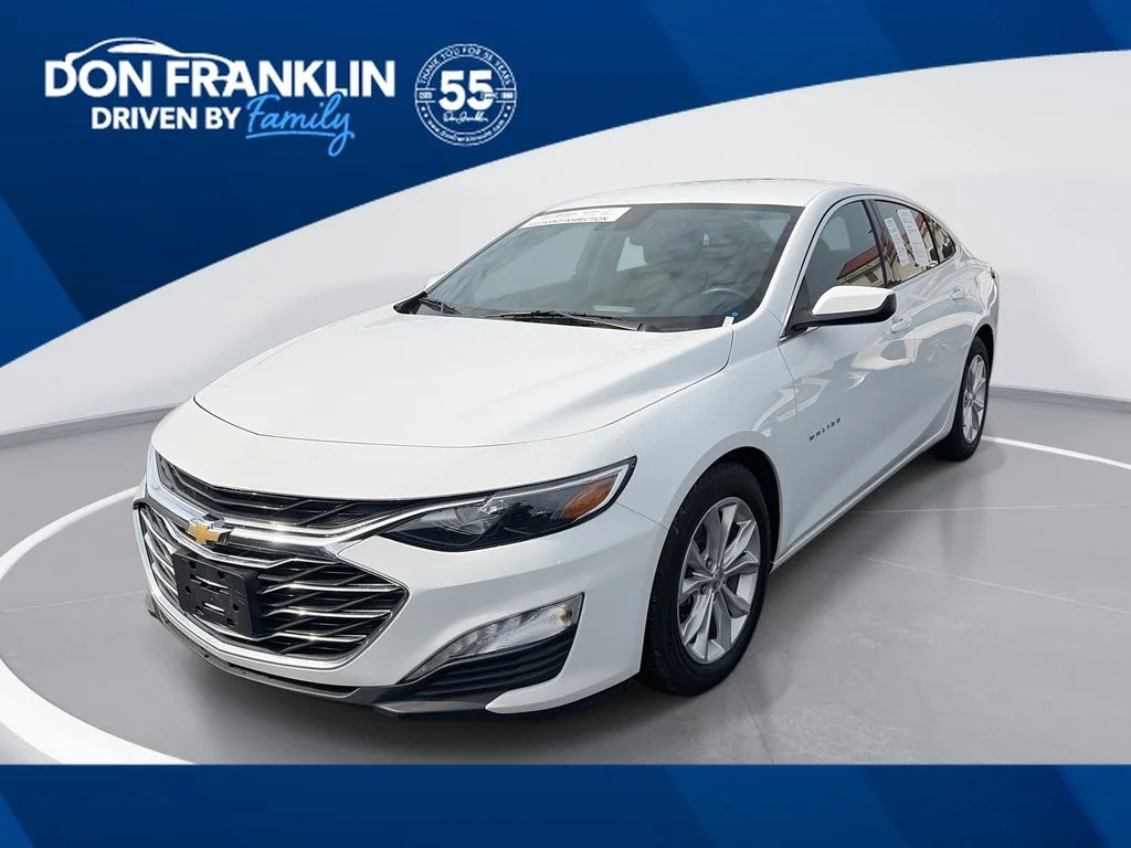 Used 2021 White Chevrolet LT image 1