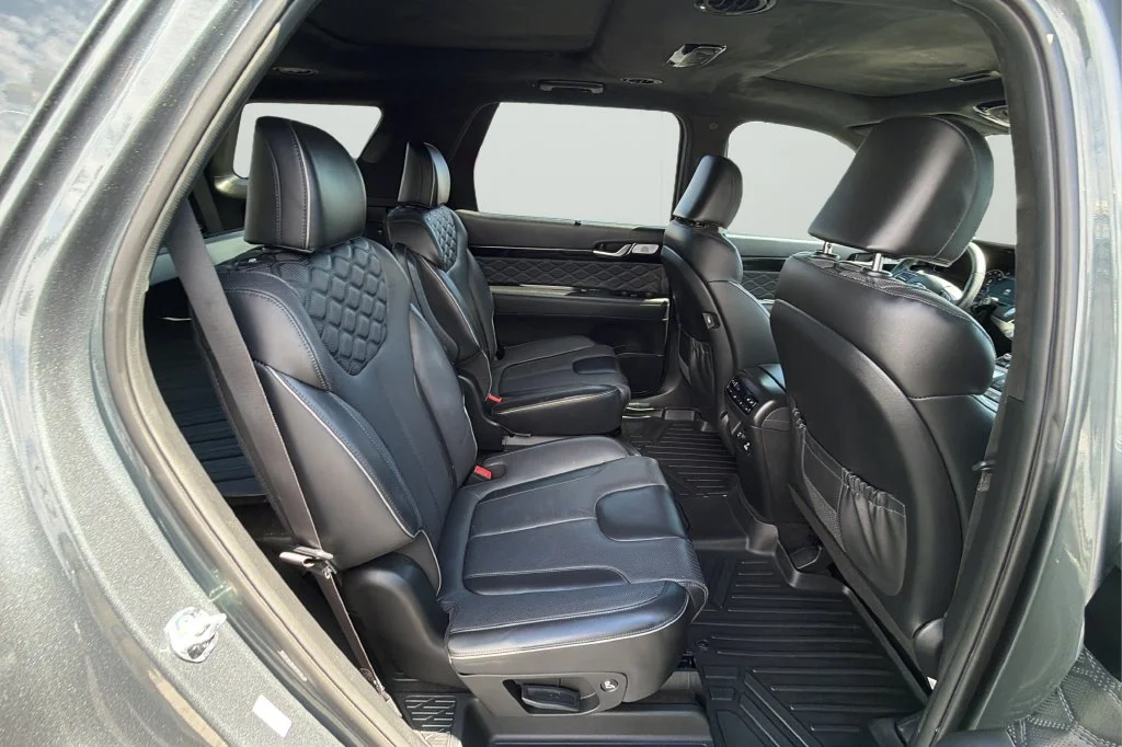 Used 2022 Gray Hyundai Calligraphy image 11