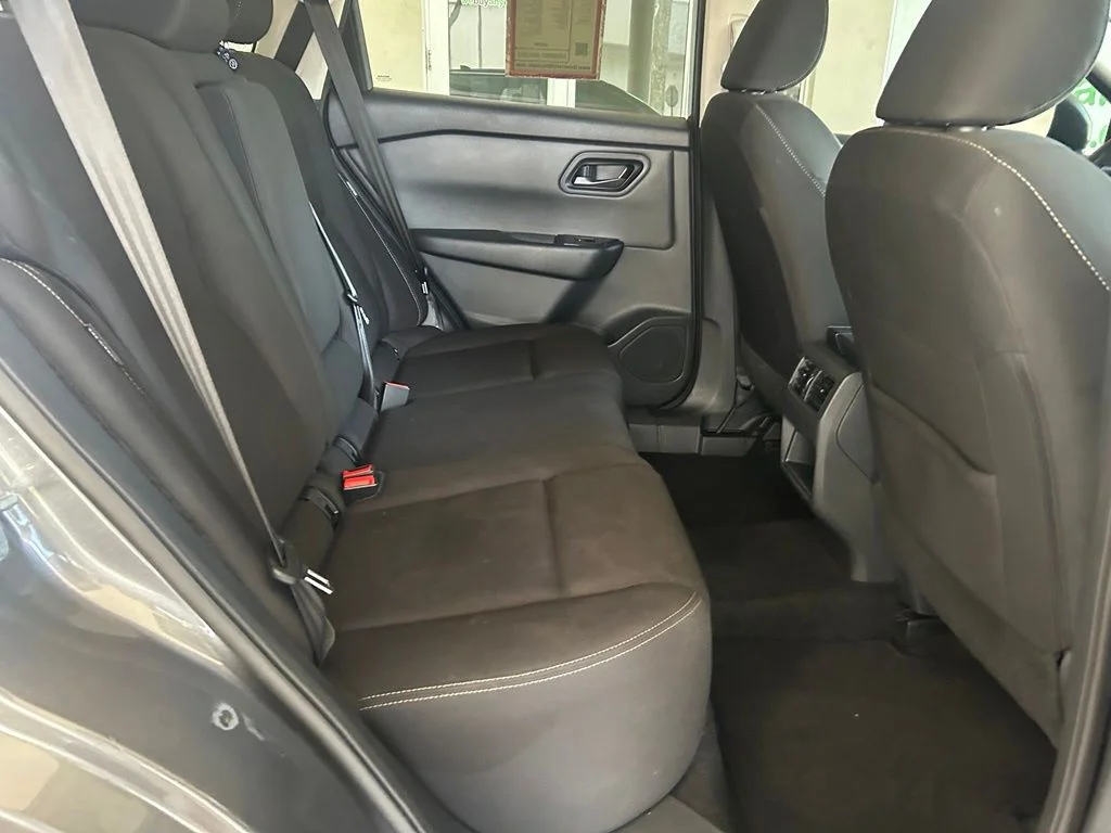 Used 2024 Gray Nissan S image 22