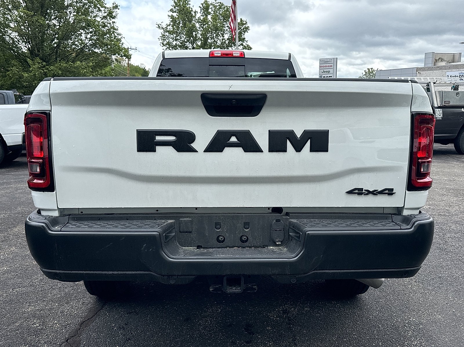 New 2026 Bright White Clear-Coat Exterior Paint RAM Tradesman Regular Cab 4x4 8