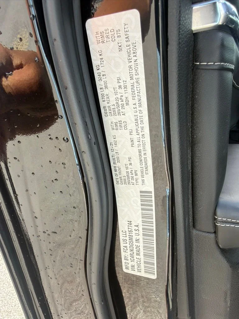Used 2021 Black Jeep Overland image 19