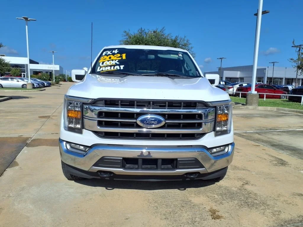Used 2021 White Ford Lariat image 18
