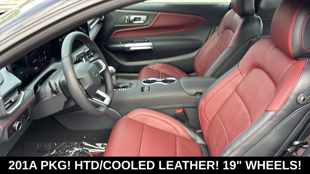 2026 Ford Mustang EcoBoost Premium Fastback - Photo 23