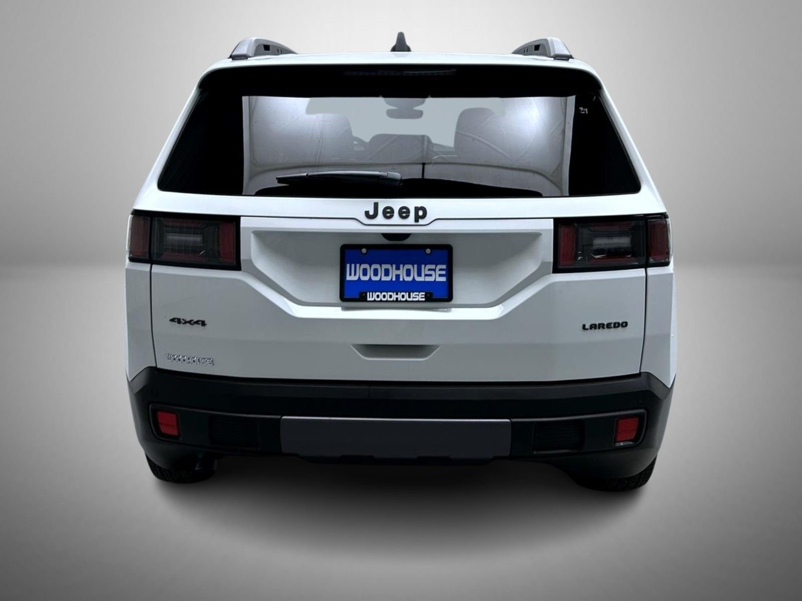 New 2026 Bright White Clear-Coat Exterior Paint Jeep Laredo image 6