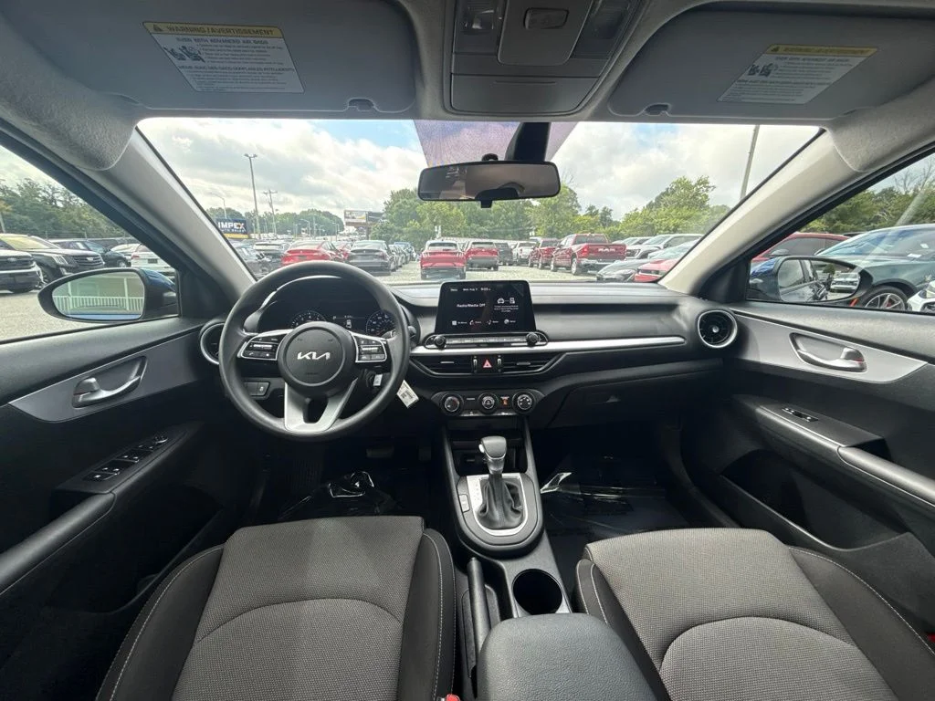 Used 2024 Blue Kia LXS image 7