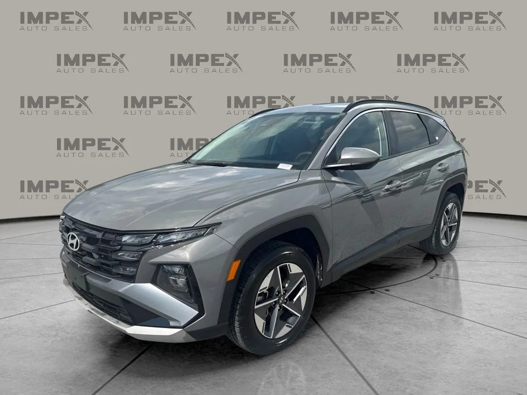 Used 2025 Gray Hyundai SEL image 1