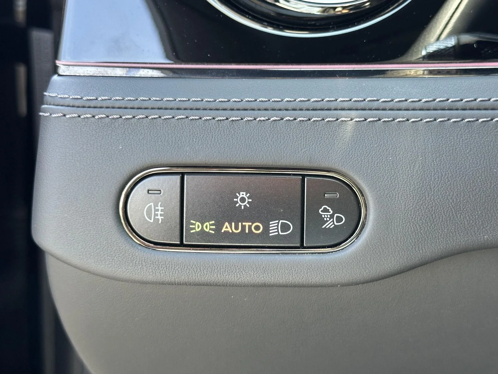 Certified Used 2026 BLACK Bentley GT V8 image 41