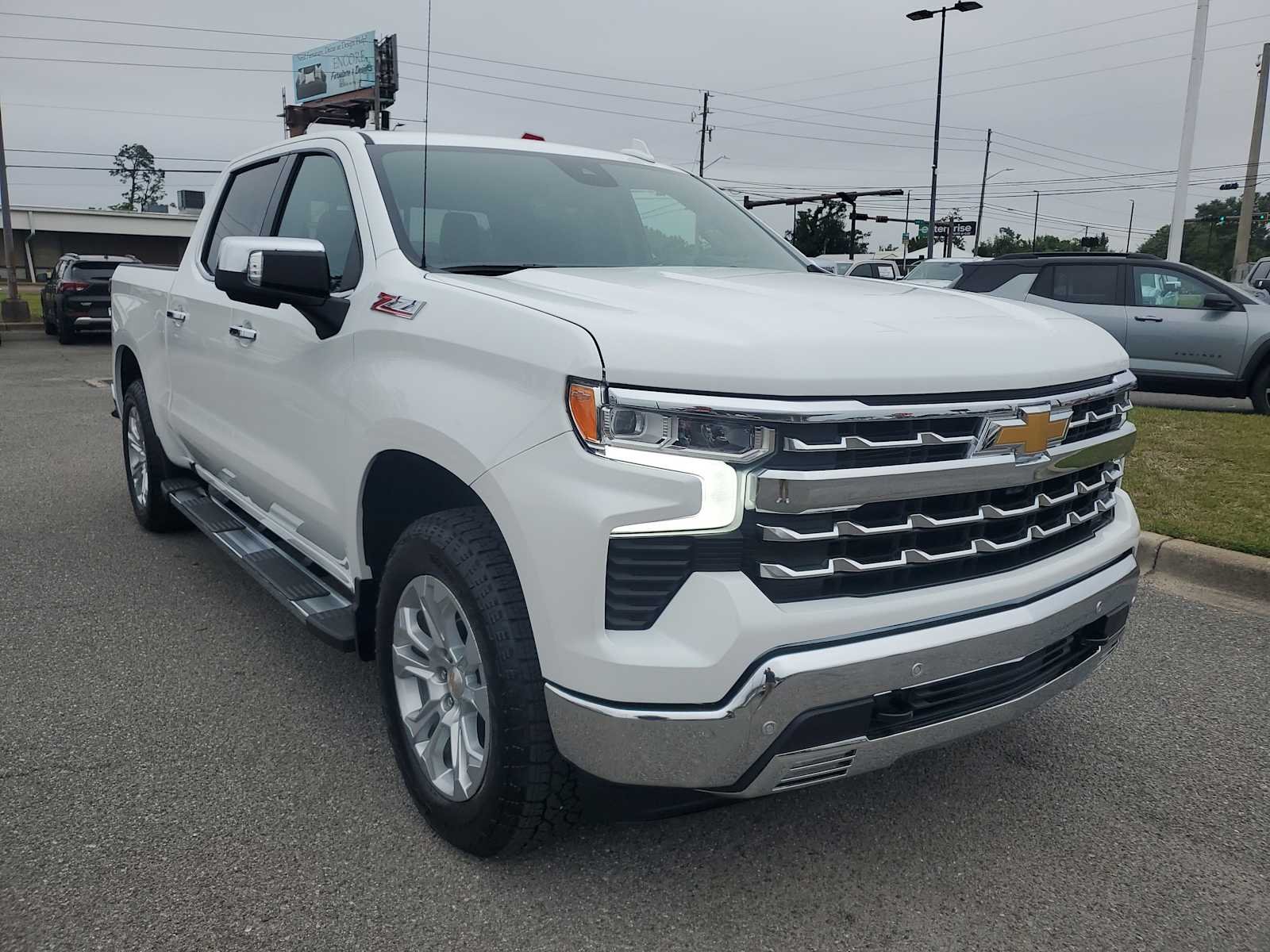 2026 Chevrolet Silverado 1500 LTZ - Photo 8
