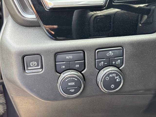 Used 2024 Gray Chevrolet LT image 29