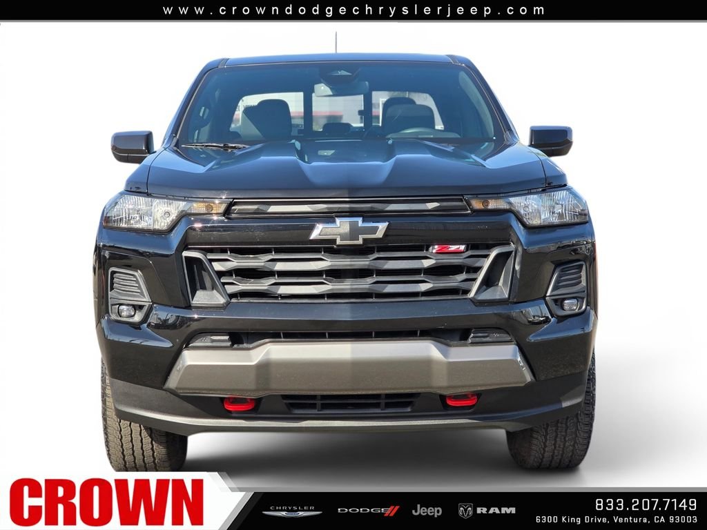 Used 2023 Black Chevrolet Z71 image 32