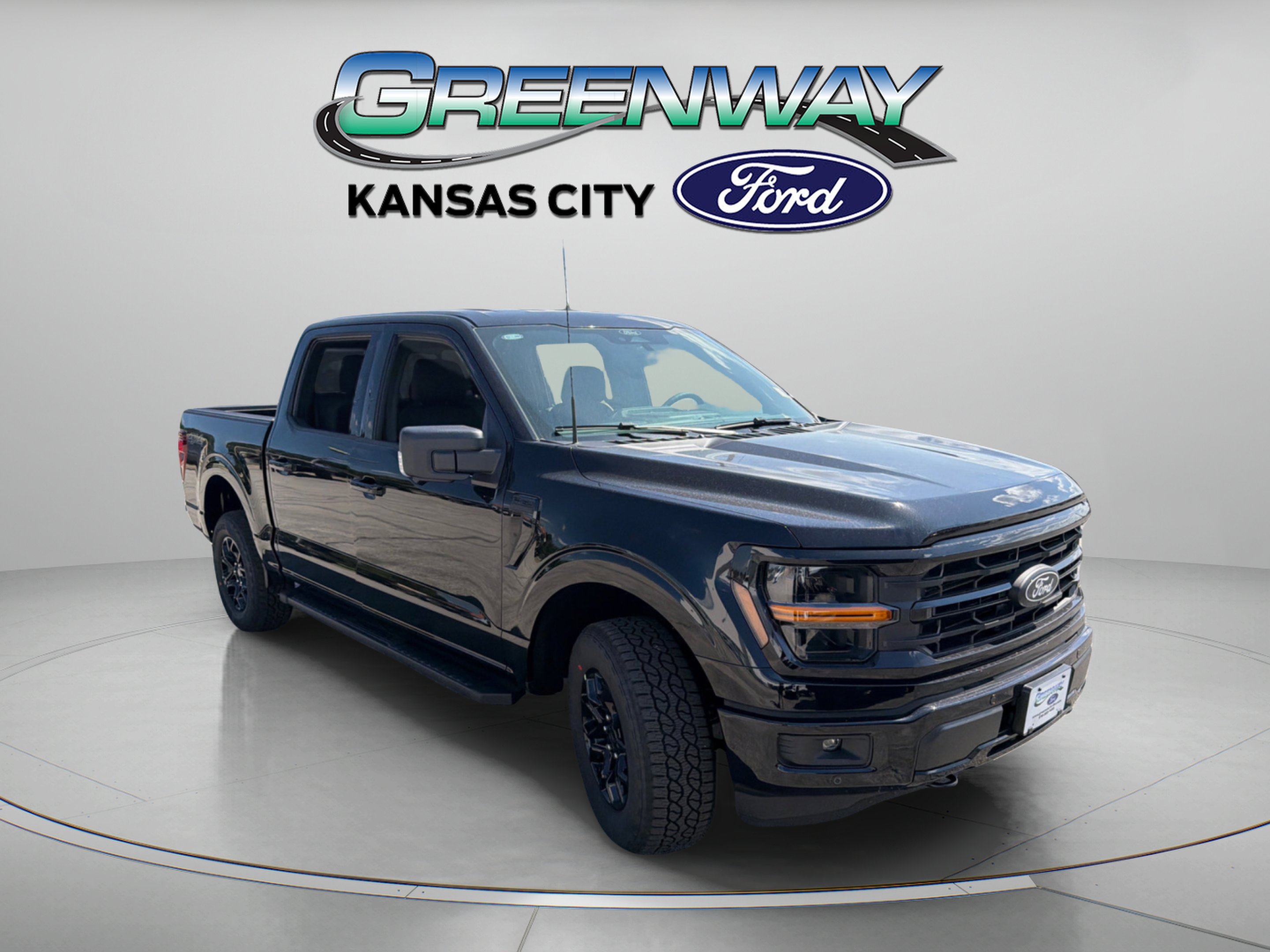 New 2026 Agate Black Metallic Ford XLT image 1