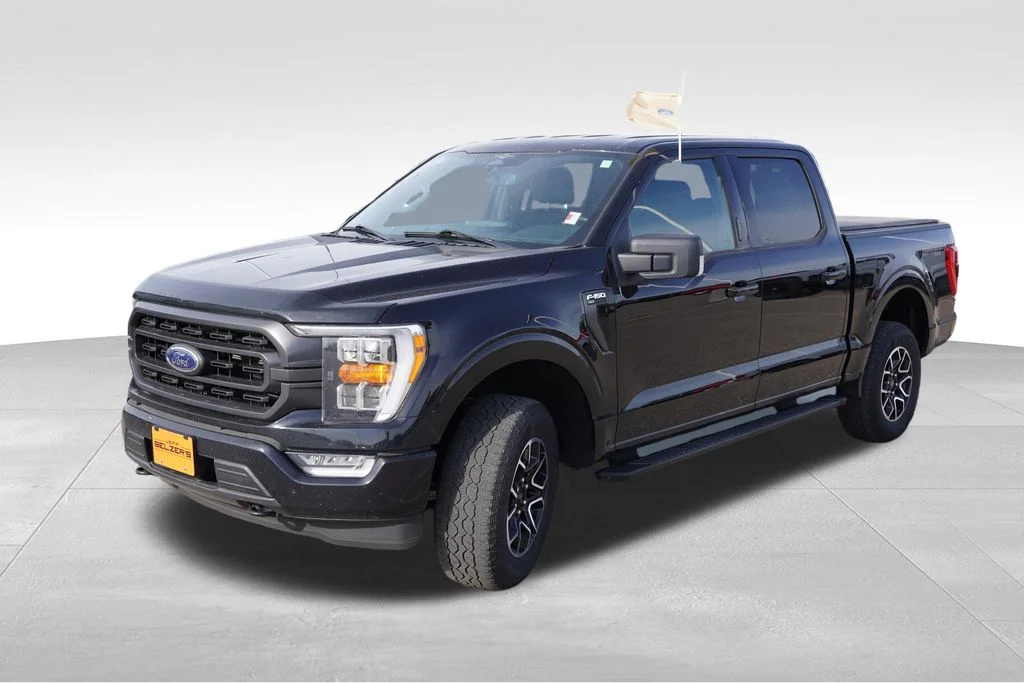 Used 2023 Black Ford XLT image 11